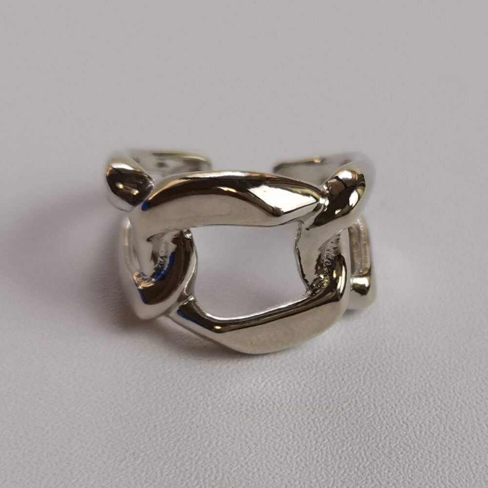 Second-hand women's fashion sterling silver rings